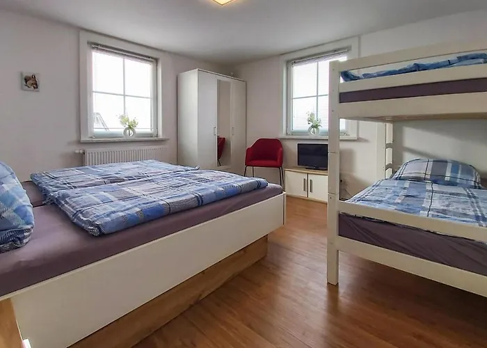3 Bedroom In Vakantiehuis Steinheid
